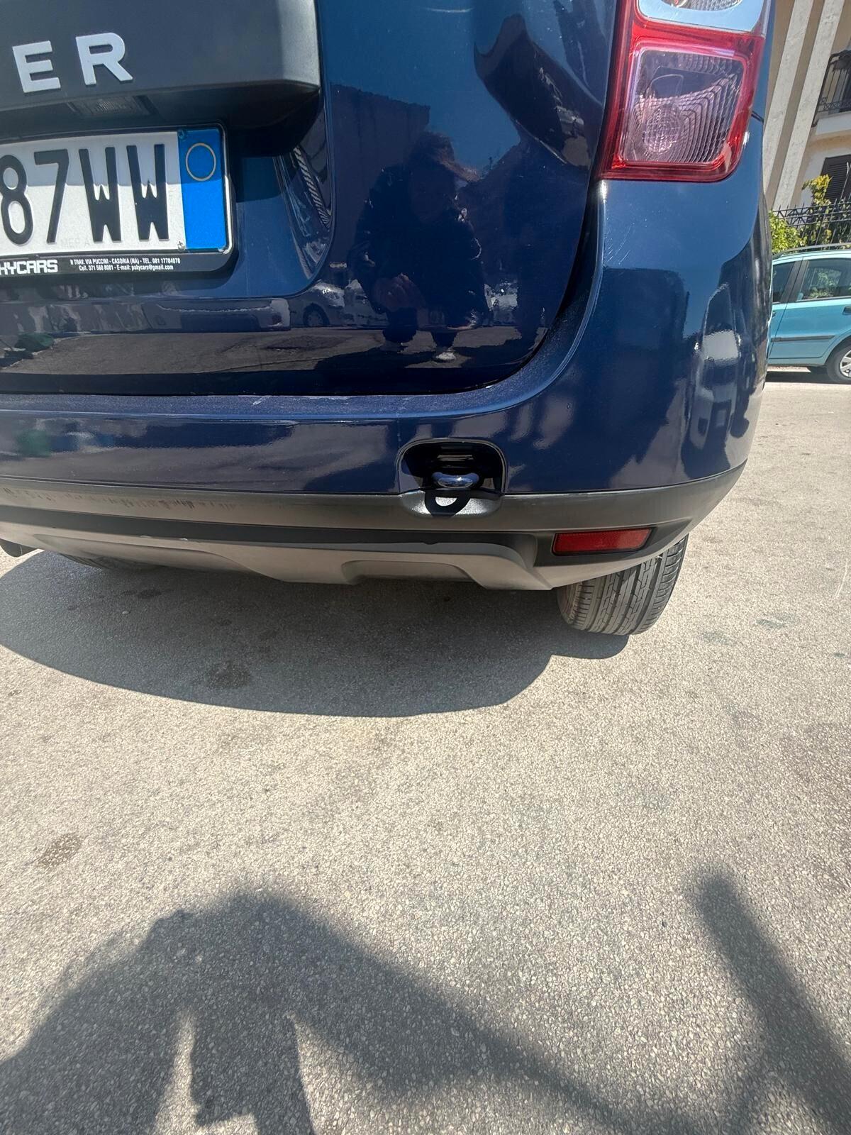 Dacia Duster 1.6 115 SES 4X2 GPL SERIE BLACK SHADOW