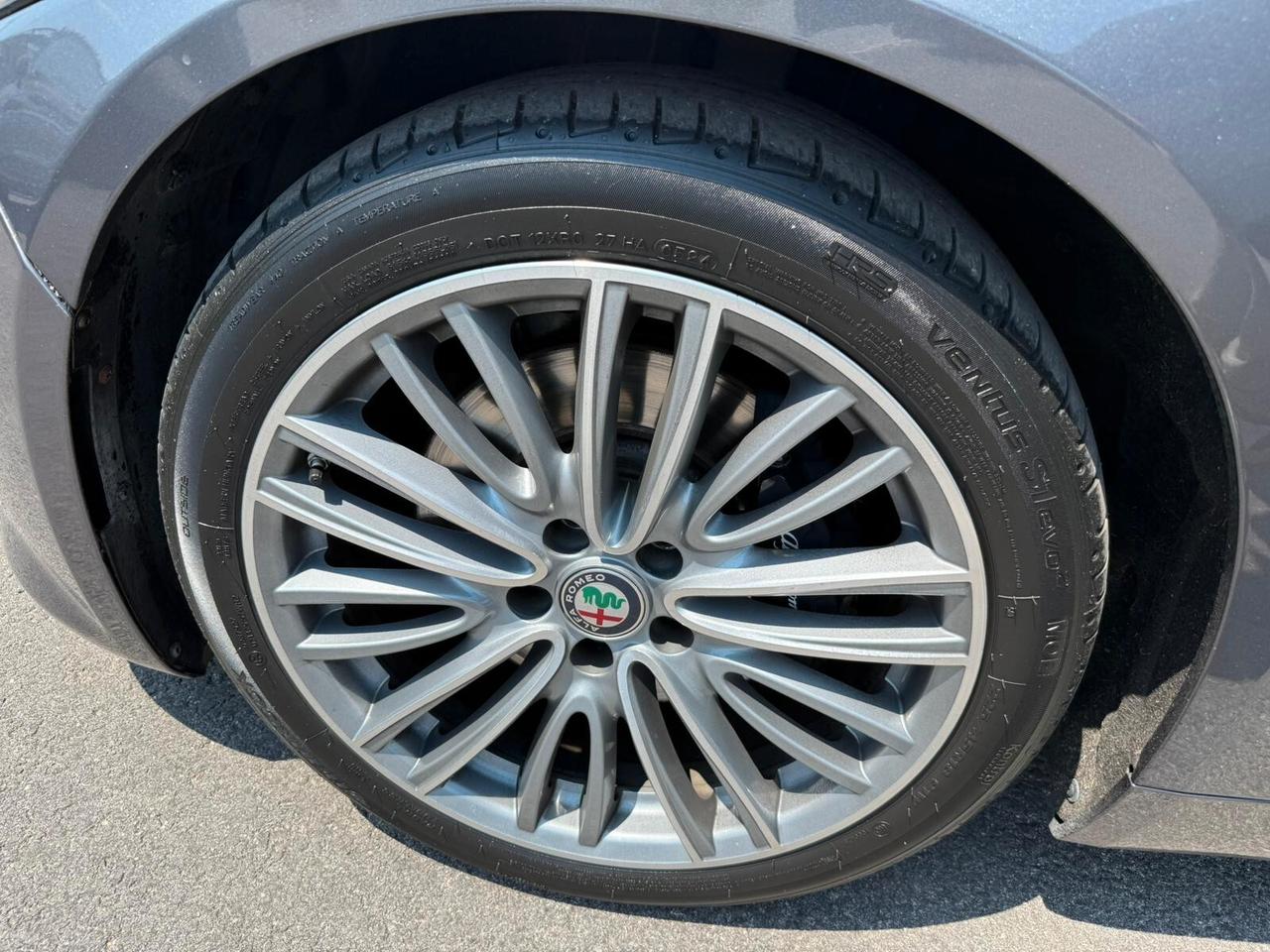 Alfa Romeo Giulia 2.2 Turbodiesel 210 CV AT8 AWD Q4 Veloce