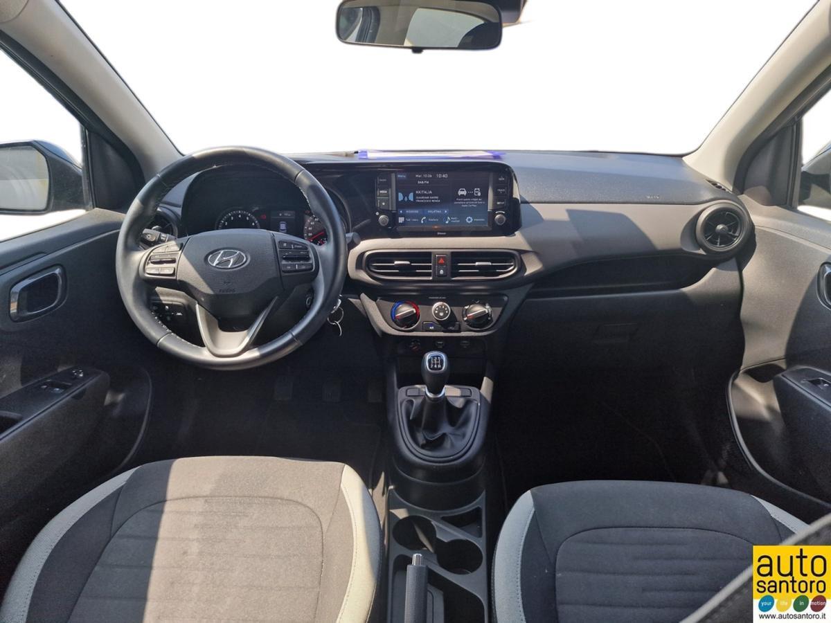 HYUNDAI I10 1.0 TECH + CONNECT PACK