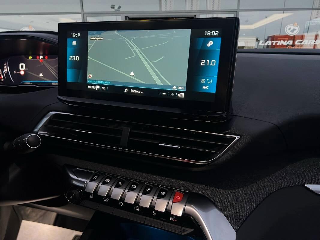 Peugeot 3008 II 1.5 bluehdi Allure Pack 130cv eat8 Con TELECAMERA