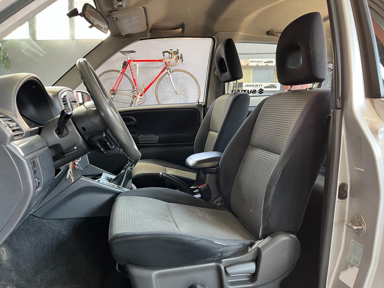 Suzuki Grand Vitara 3p 1.6cc 95cv 4x4 con RIDOTTE
