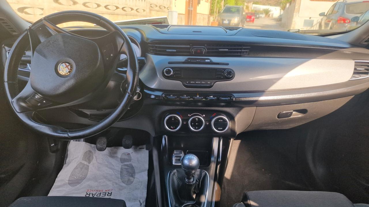 Alfa Romeo Giulietta 1.6 JTDm-2 105 CV Exclusive