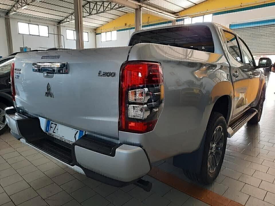 MITSUBISHI New L200 Intense 2.200 DI-D 150cv 4WD