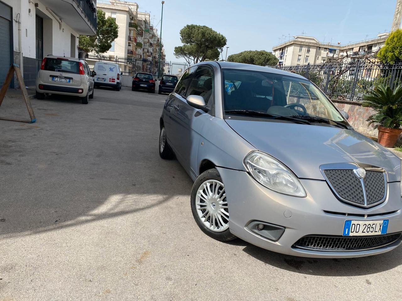 Lancia Ypsilon LANCIA YPSILON 1.2 BENZINA /GPL VALIDO FINO AL 2030