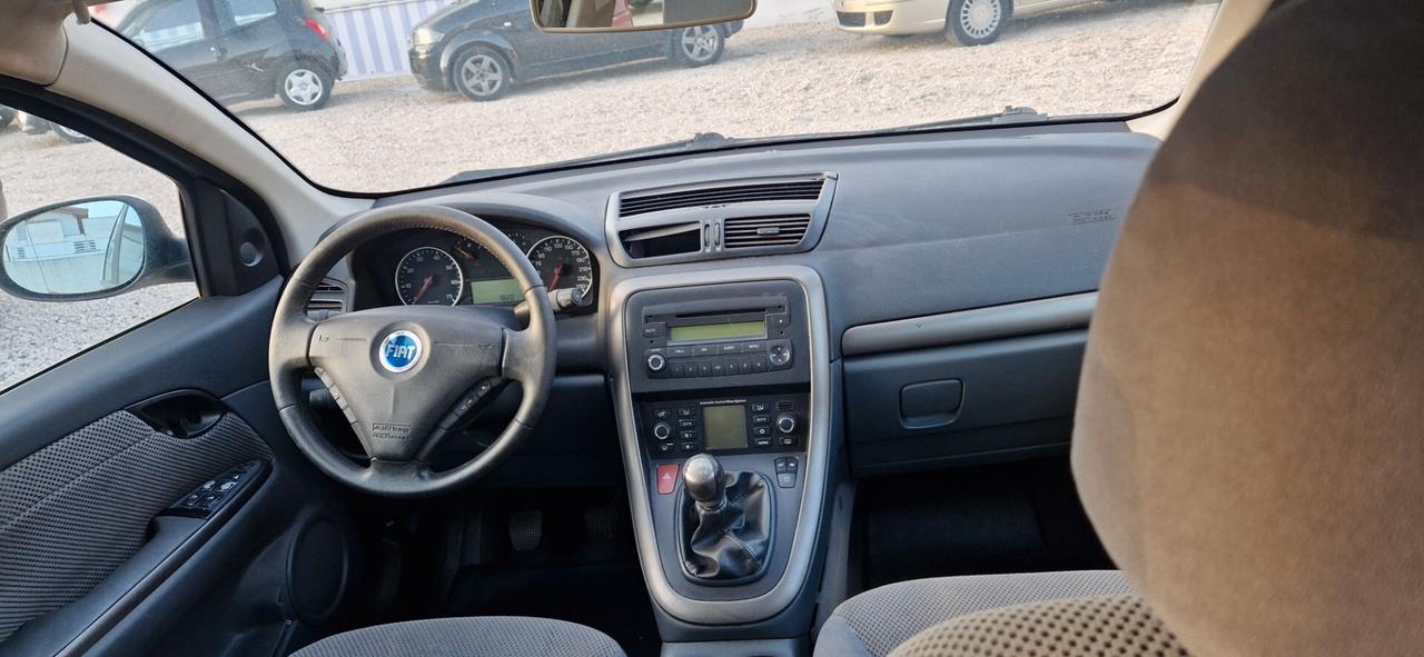 Fiat Croma 1.9 Multijet 16V Emotion