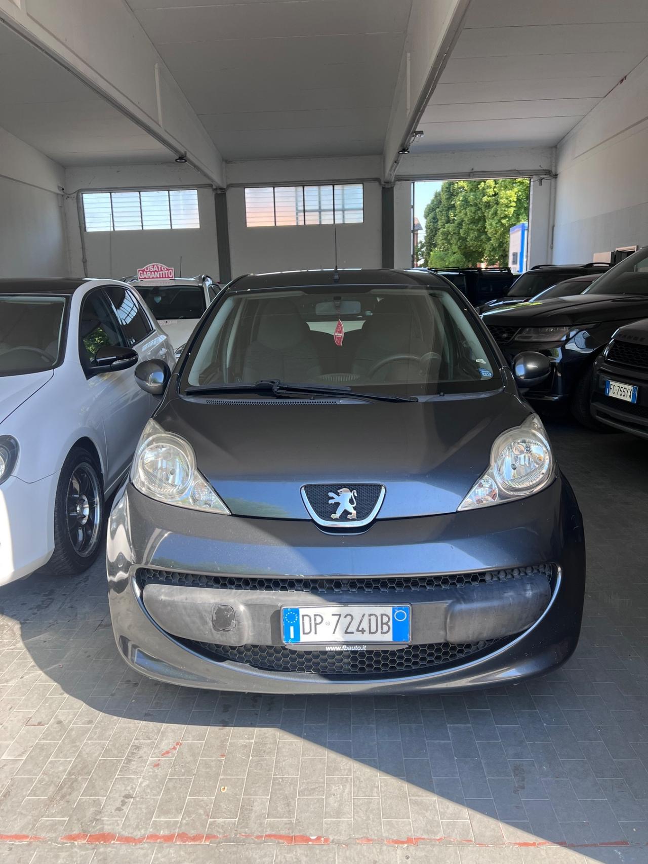 Peugeot 107 1.0 Benzina/ Neopatentati