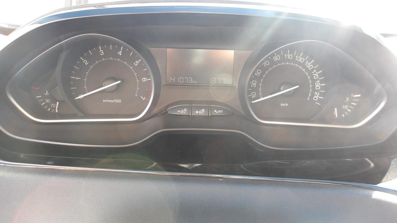 PEUGEOT 208 1.2 B/GPL-PREZZO PROMO!