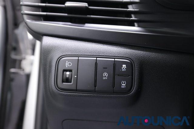 HYUNDAI i20 1.2 84CV 5 PORTE CONNECTLINE FARI LED NEOPATENTATI