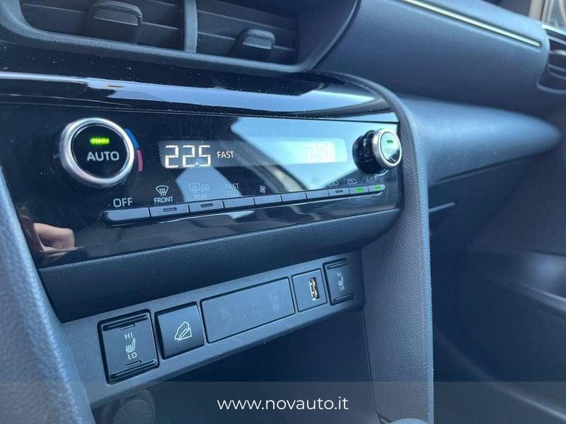 Toyota Yaris Cross Yaris Cross 1.5h Adventure awd-i 116cv e-cvt