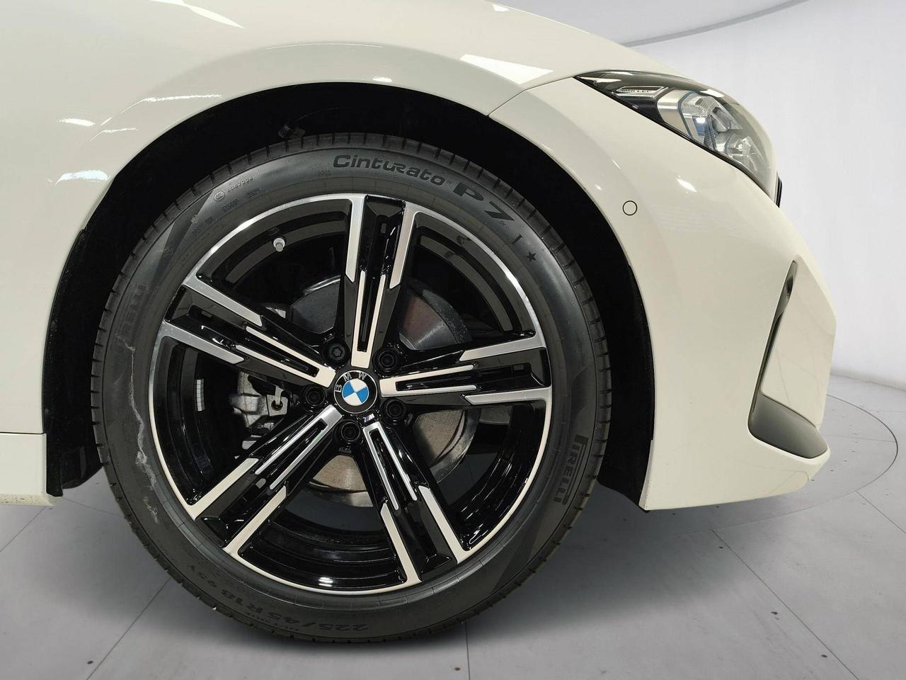 BMW Serie 3 318d 48V MSport