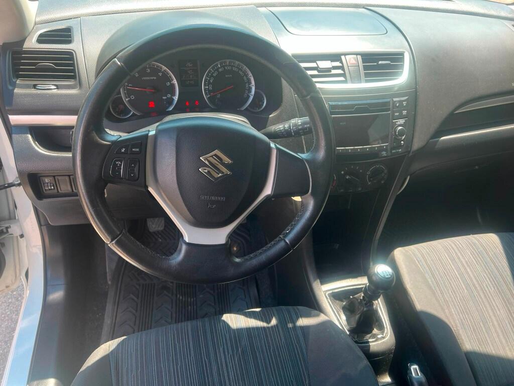 SUZUKI Swift (2010-2017) Swift 1.3 DDiS 3 porte...