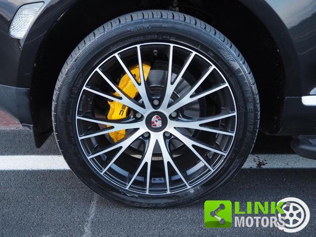 PORSCHE Cayenne 3.2 V6 cat