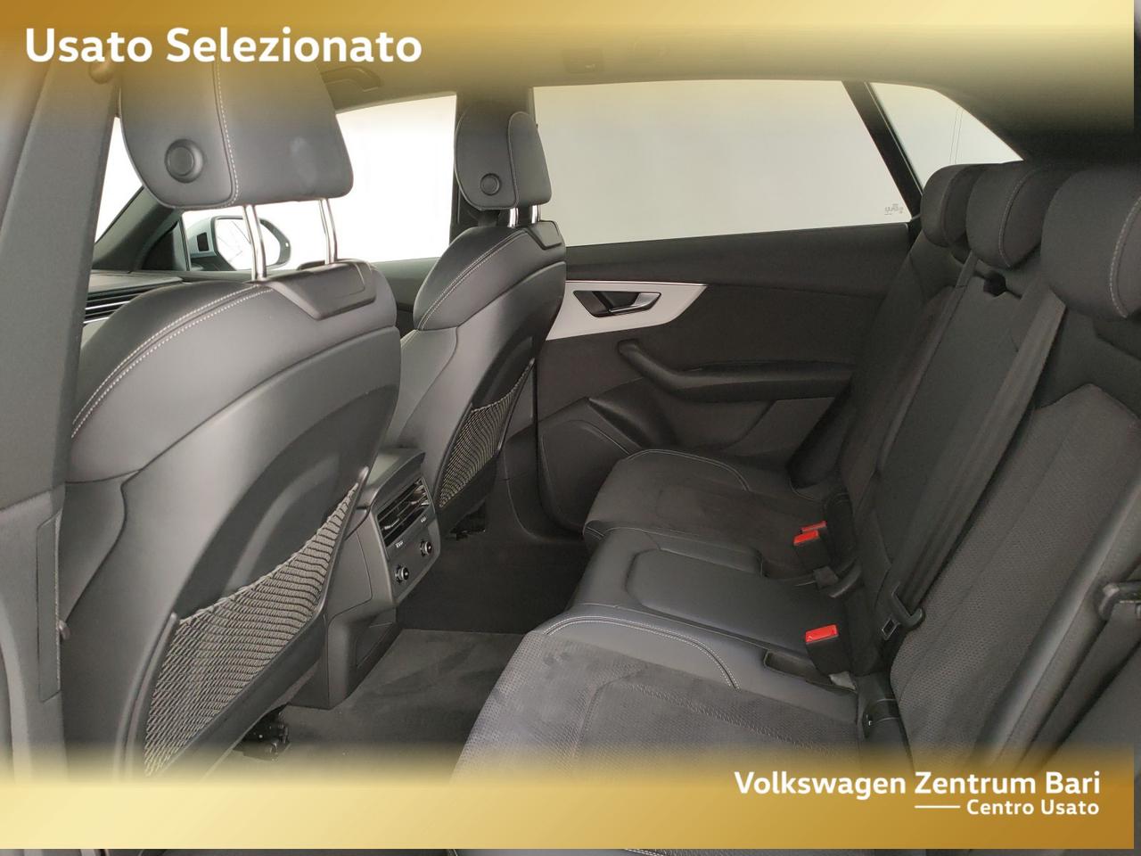 Audi Q8 50 3.0 tdi mhev quattro tiptronic