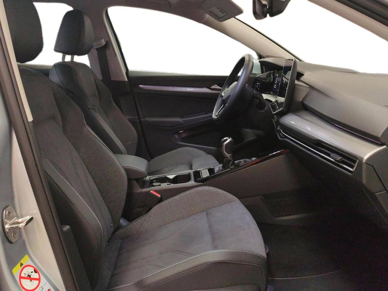 Volkswagen Golf 1.5 tsi style 150cv