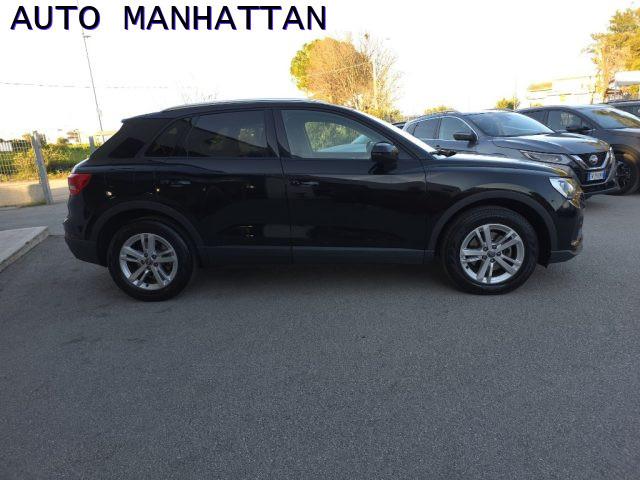 AUDI Q3 35 TDI S tronic Business