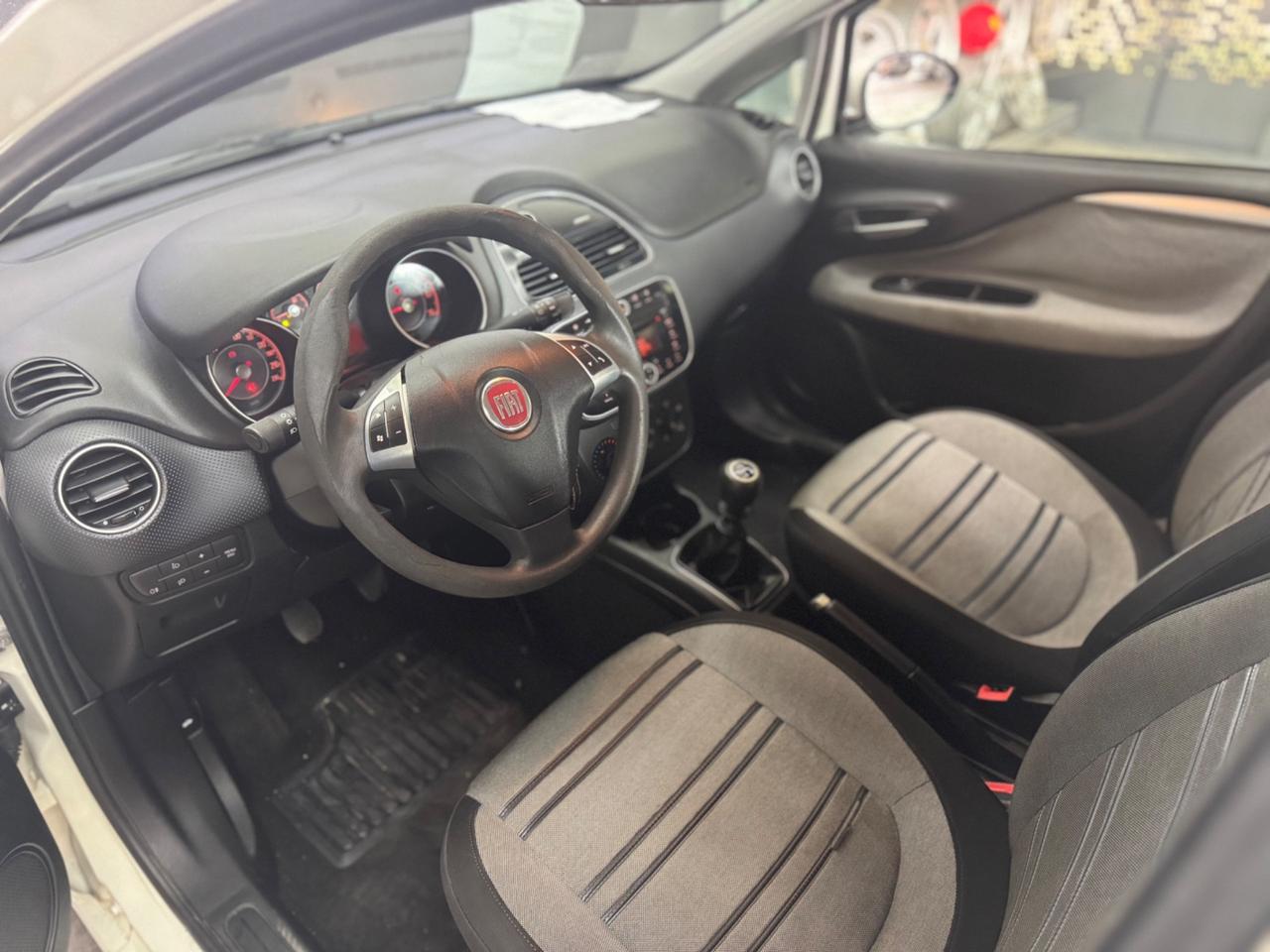 Fiat Punto Evo 1.4 Benzina Metano ADATTA NEOPATENTATI 5Porte