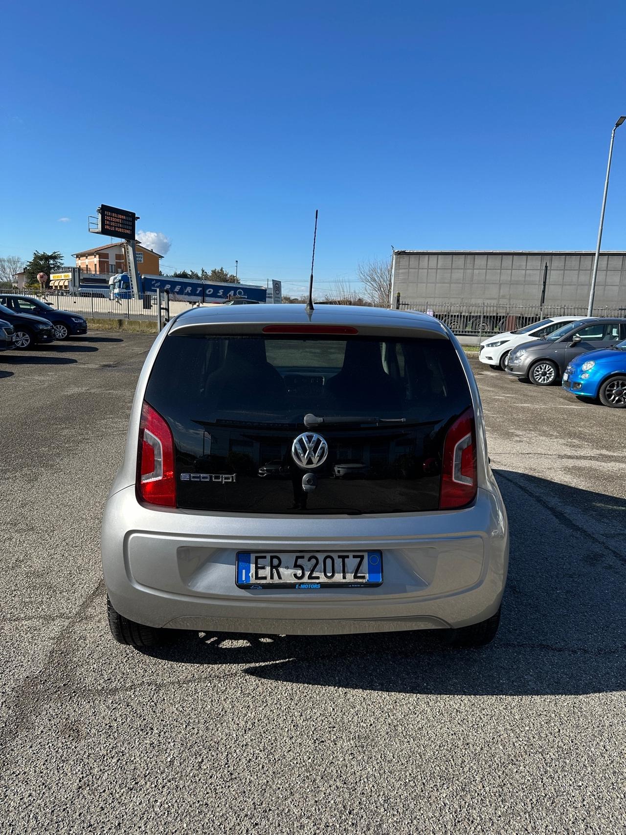 Volkswagen up! 1.0 5p. eco high BlueMotion Technology - 2013
