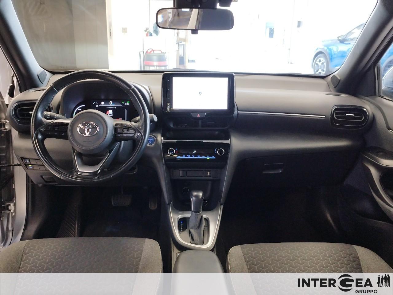TOYOTA Yaris Cross 1.5h Trend awd-i 116cv e-cvt