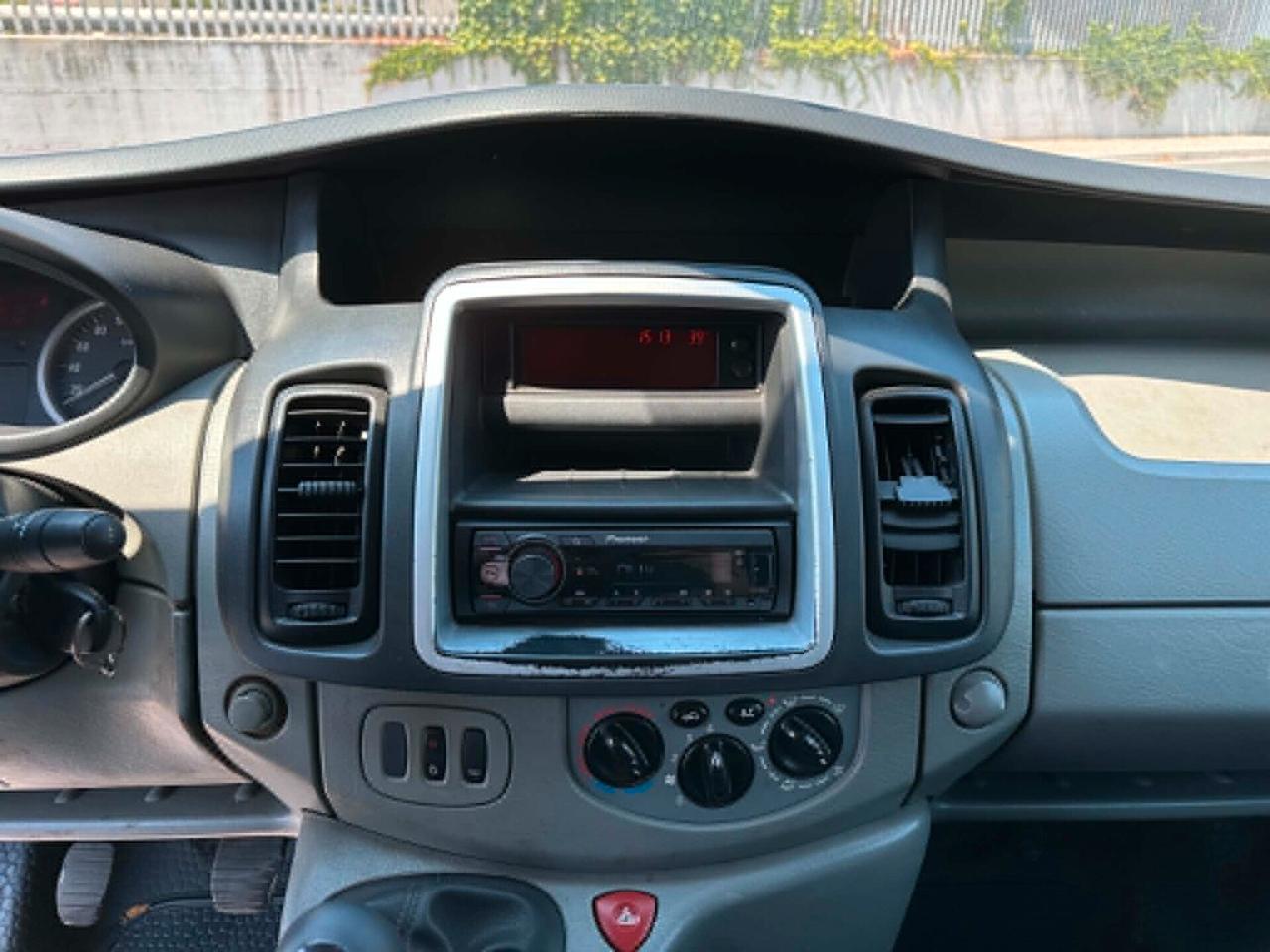 Opel Vivaro 27 2.0 CDTI 120CV PC-TN Combi 9 posti
