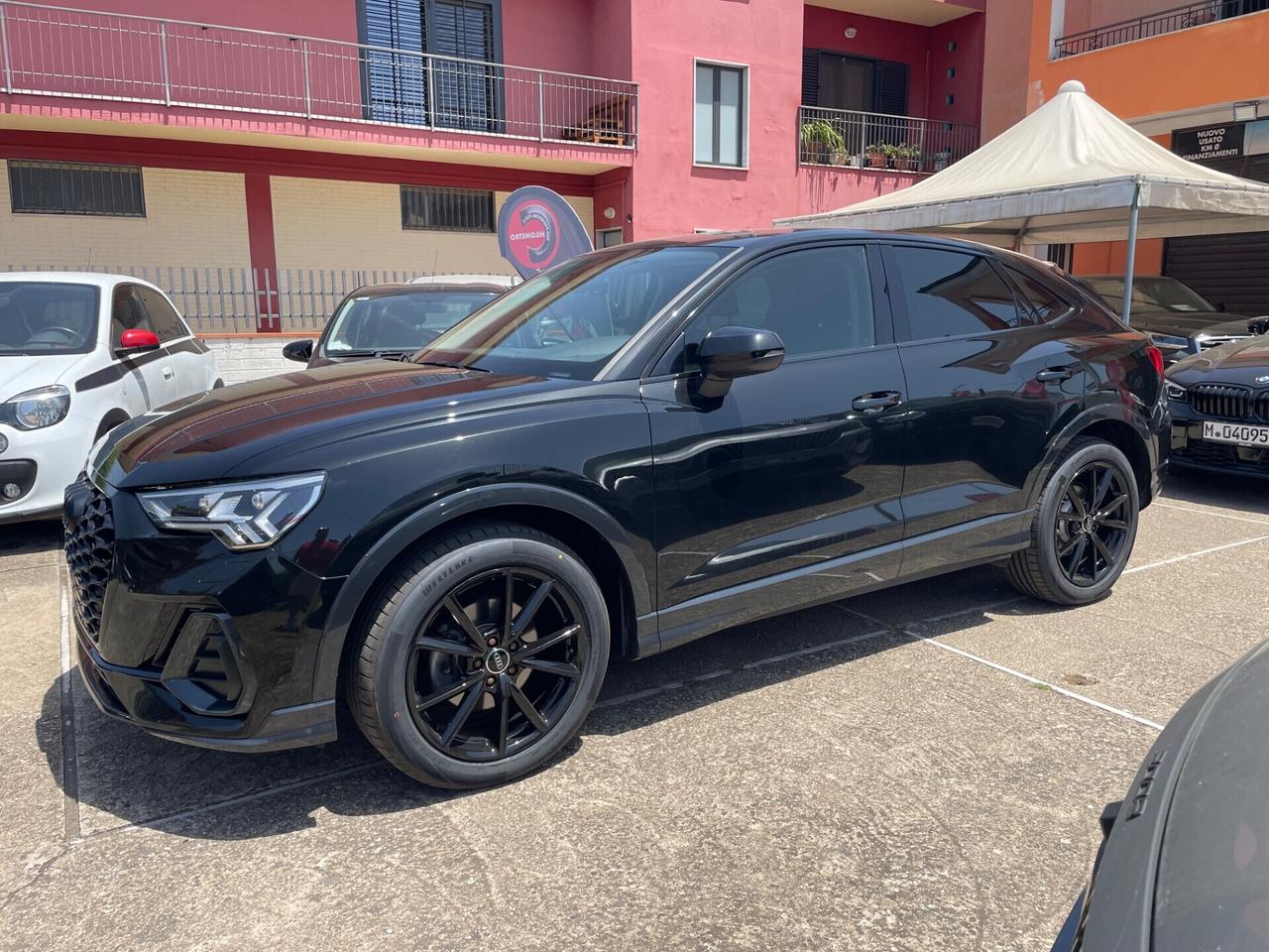Audi Q3 35 TDI quattro S tronic Business