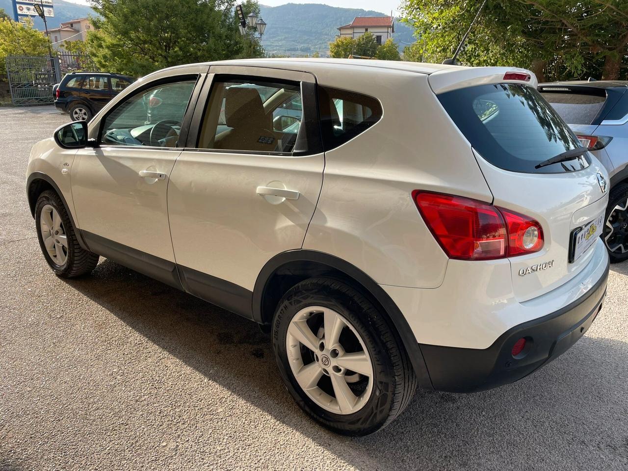 Nissan Qashqai 2.0 dCi DPF Tekna