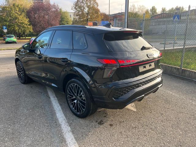 AUDI Q3 2.0 tfsi S line quattro 265cv s-tronic Km 0