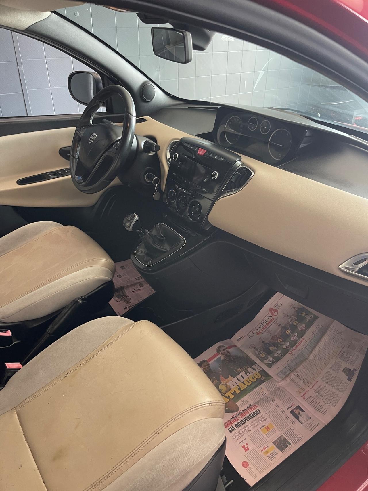 Lancia Ypsilon 1.3 MJT 16V 95 CV 5 porte S&S Platinum