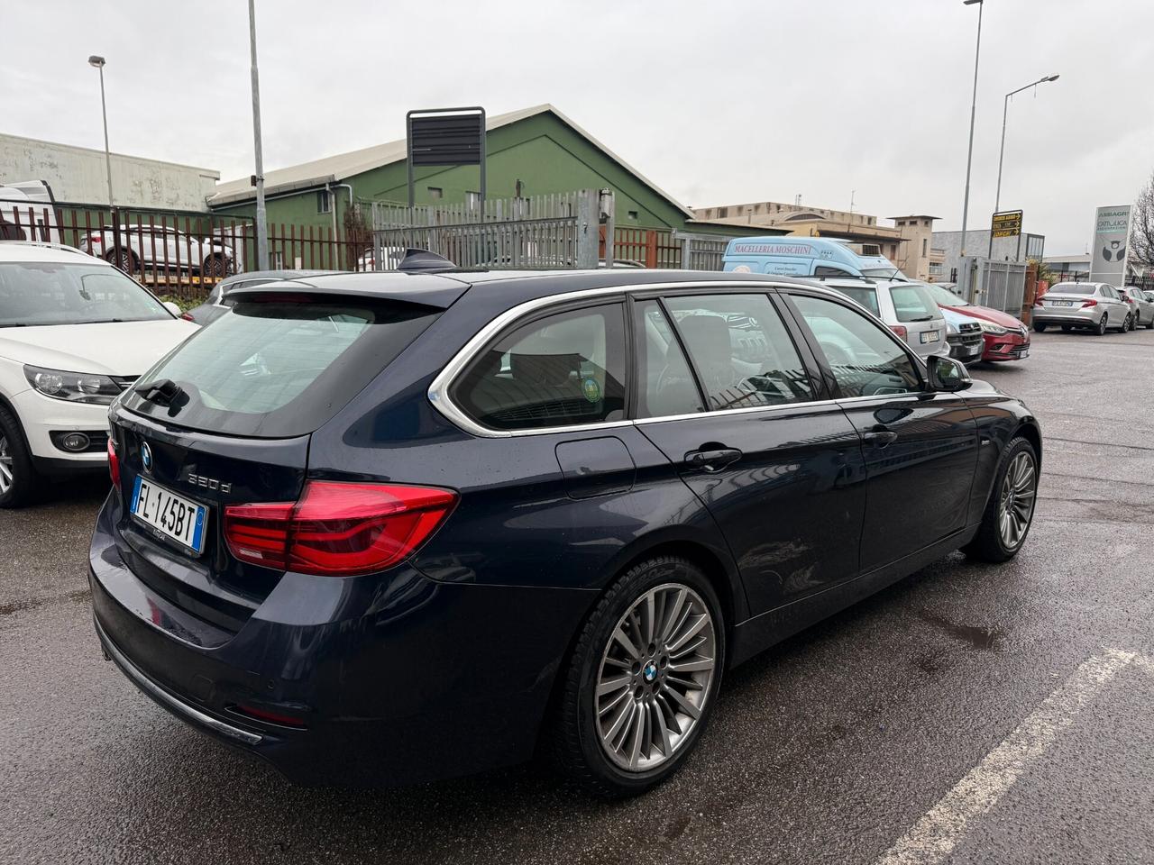Bmw 320 320d xDrive Touring Luxury