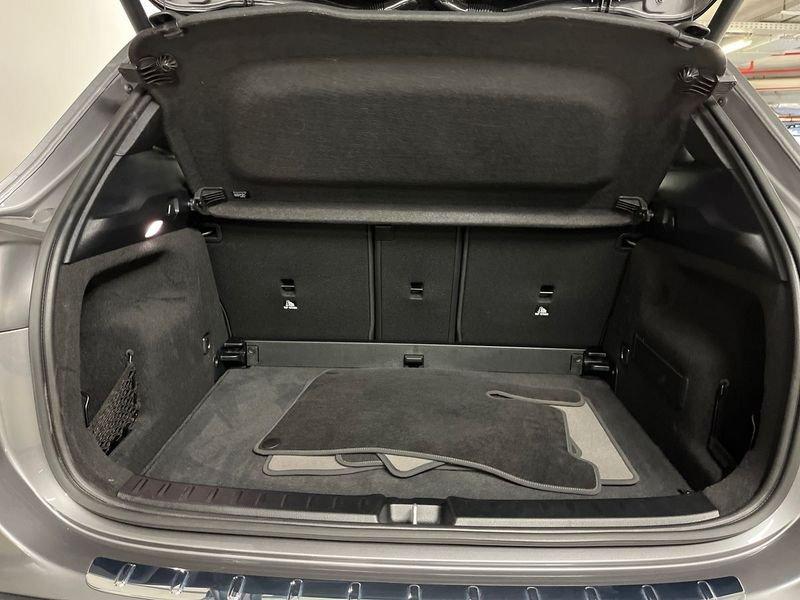 Mercedes-Benz GLA 180 d Automatic Business Extra