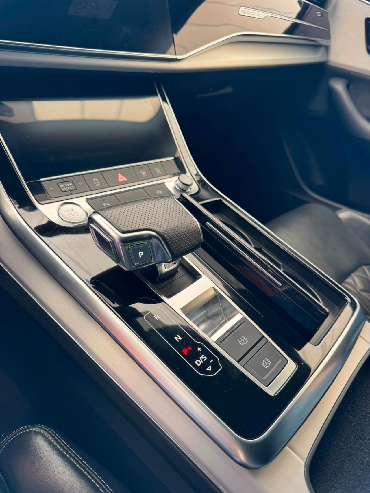 Audi Q8 50 TDI 286 CV quattro tiptronic Sport
