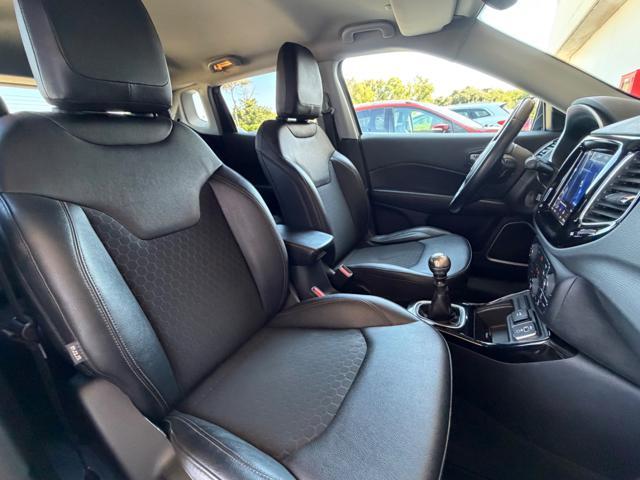 JEEP Compass 1.6 MJET LIMITED+NAVI+18''+PDC+BIXENO+PELLETEX