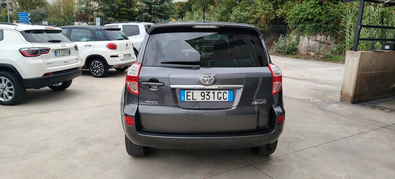 Toyota RAV 4 RAV4 2.2 D-4D 150 CV "AUTOMATICA"
