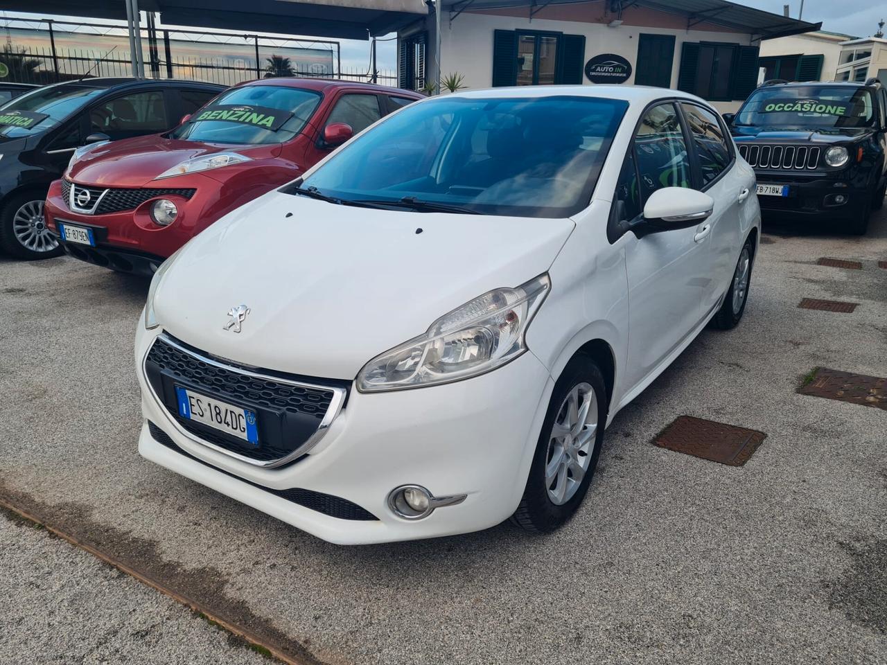Peugeot 208 1.2 VTi 82 CV 5P Allure