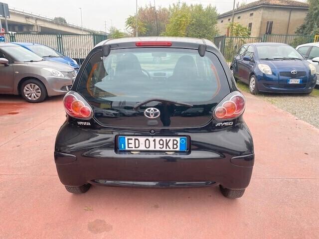 Toyota Aygo 1.0 12V VVT-i 5 porte Sol GPL