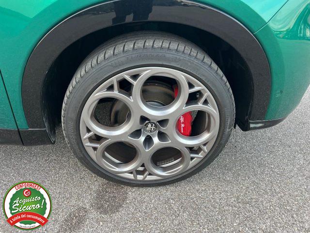 ALFA ROMEO Tonale 1.3 280 CV Plug-in Hybrid AT6 Q4 Speciale