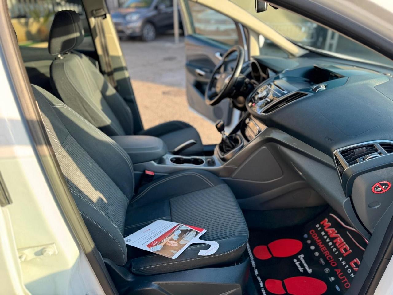 Ford C-Max 1.6 TDCi 115CV Titanium