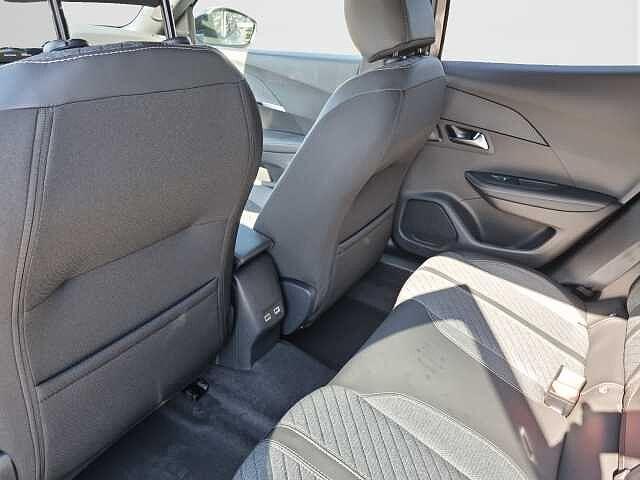 Peugeot 2008 2008 1.2 hybrid Allure 110cv e-dcs6