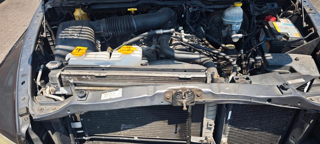 Dodge RAM 1500 SLT Long Cab 5.9 CC V8