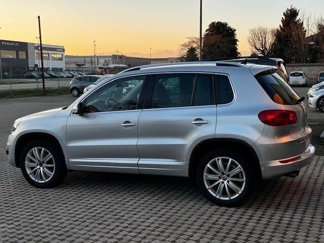 Volkswagen Tiguan 2.0 TDI 140 CV 4MOTION DSG R-Line BlueMotion Tech.