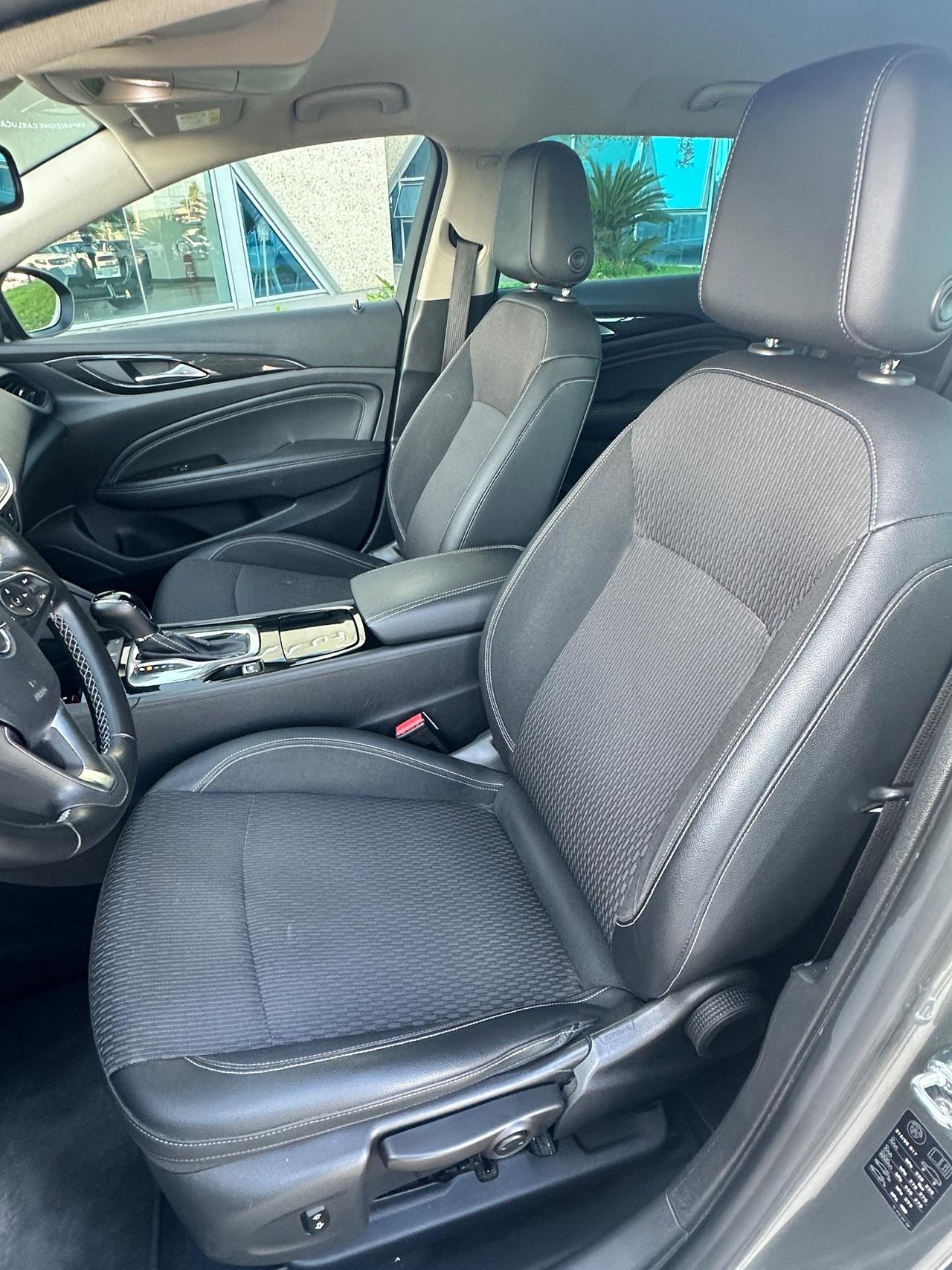 Opel Insignia Sports Tourer 1.6 cdti ecotec Advance