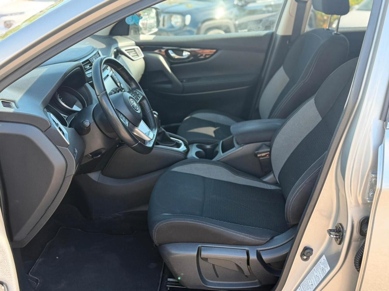 Nissan Qashqai 1.6 Automatica