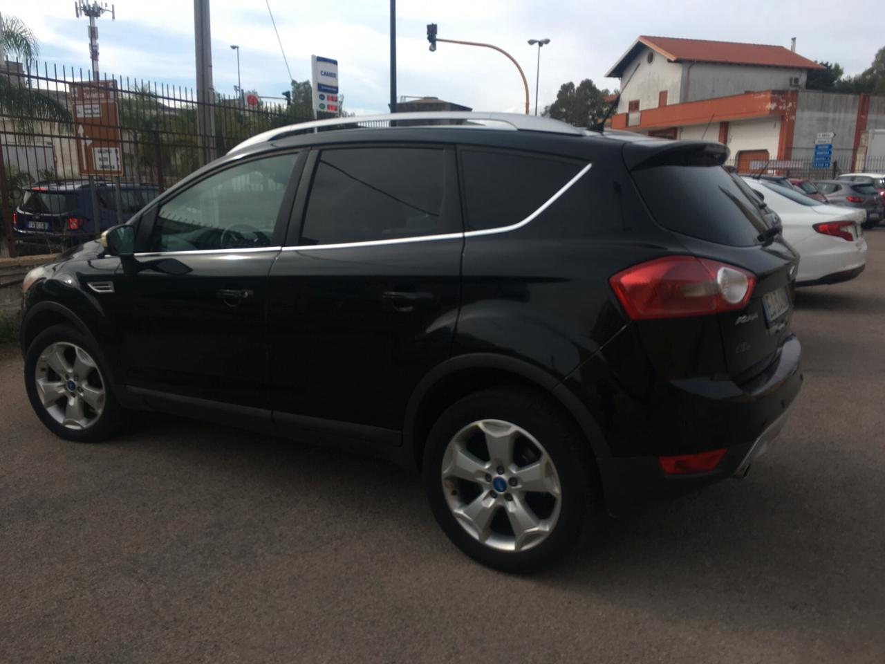 Ford Kuga Kuga+ 2.0 TDCi 140 CV 2WD DPF
