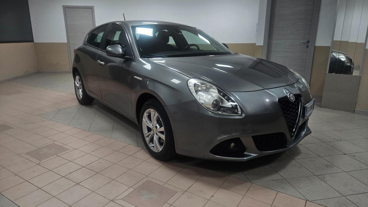 Alfa Romeo Giulietta 1.6 JTDm-2 105 CV Exclusive