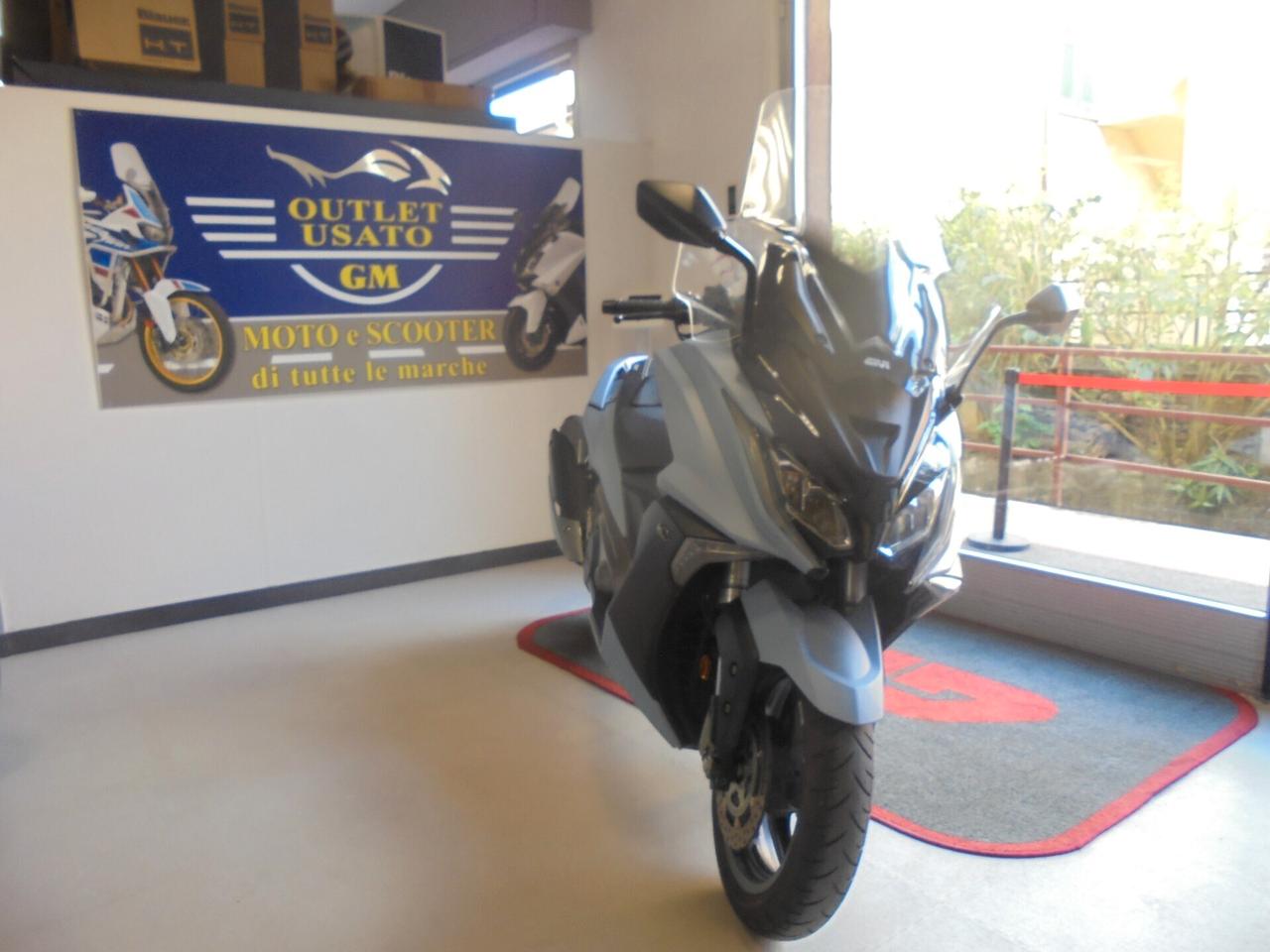 Kymco AK 550 ABS + TCS