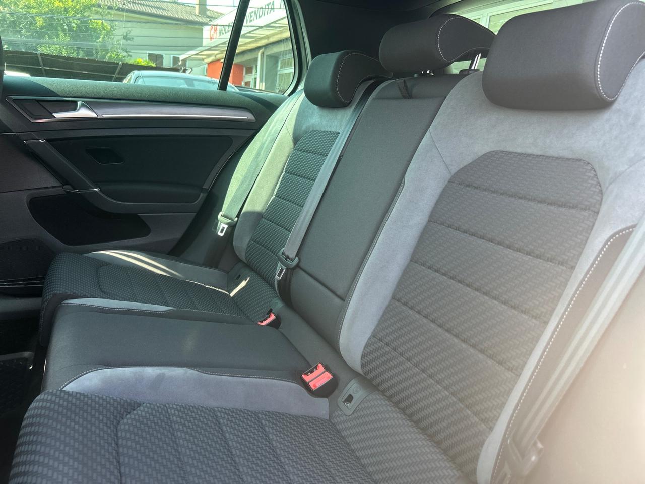 Volkswagen e-Golf 5 Porte e-Golf 5p