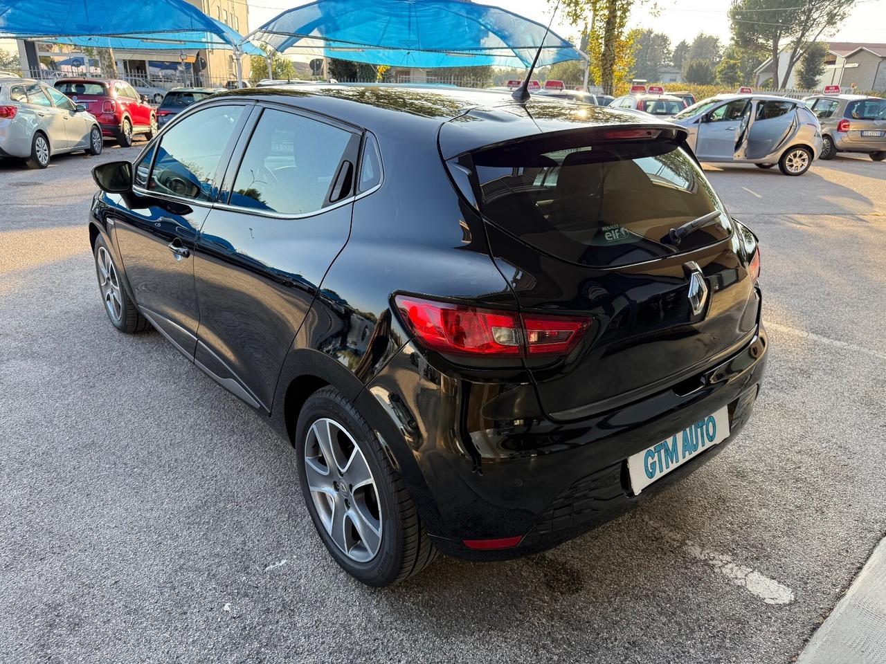 Renault Clio 1.2 75CV 5 porte - Neopatentati