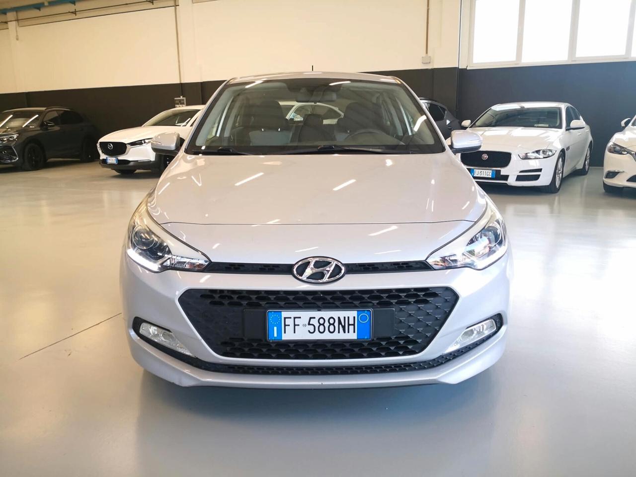 Hyundai i20 1.2 84 CV 5p. ***GRANDINE***TAGLIANDI HYUNDAI***UNIPROPRIETARIO***