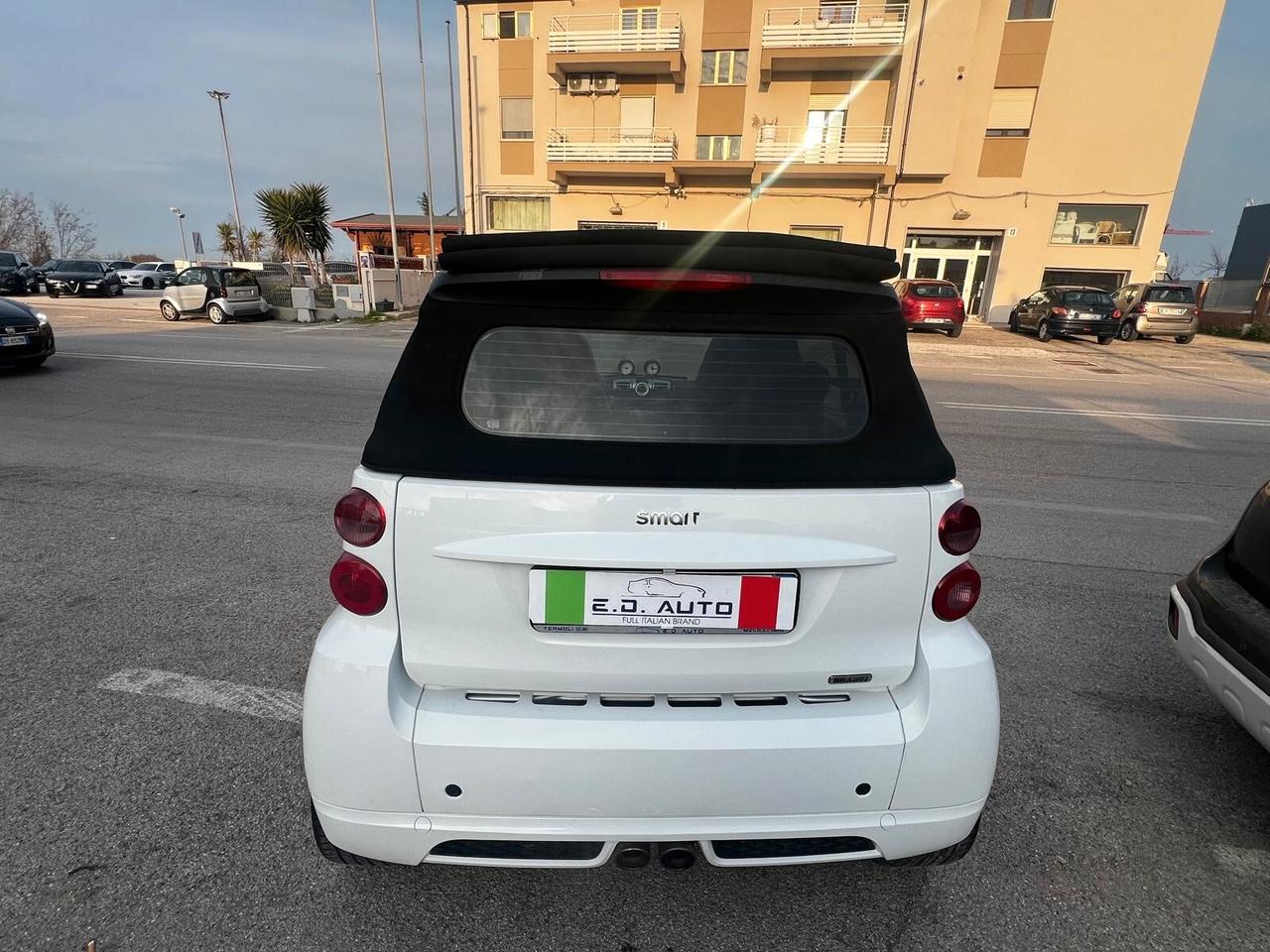 Smart ForTwo 1000 75 kW cabrio BRABUS