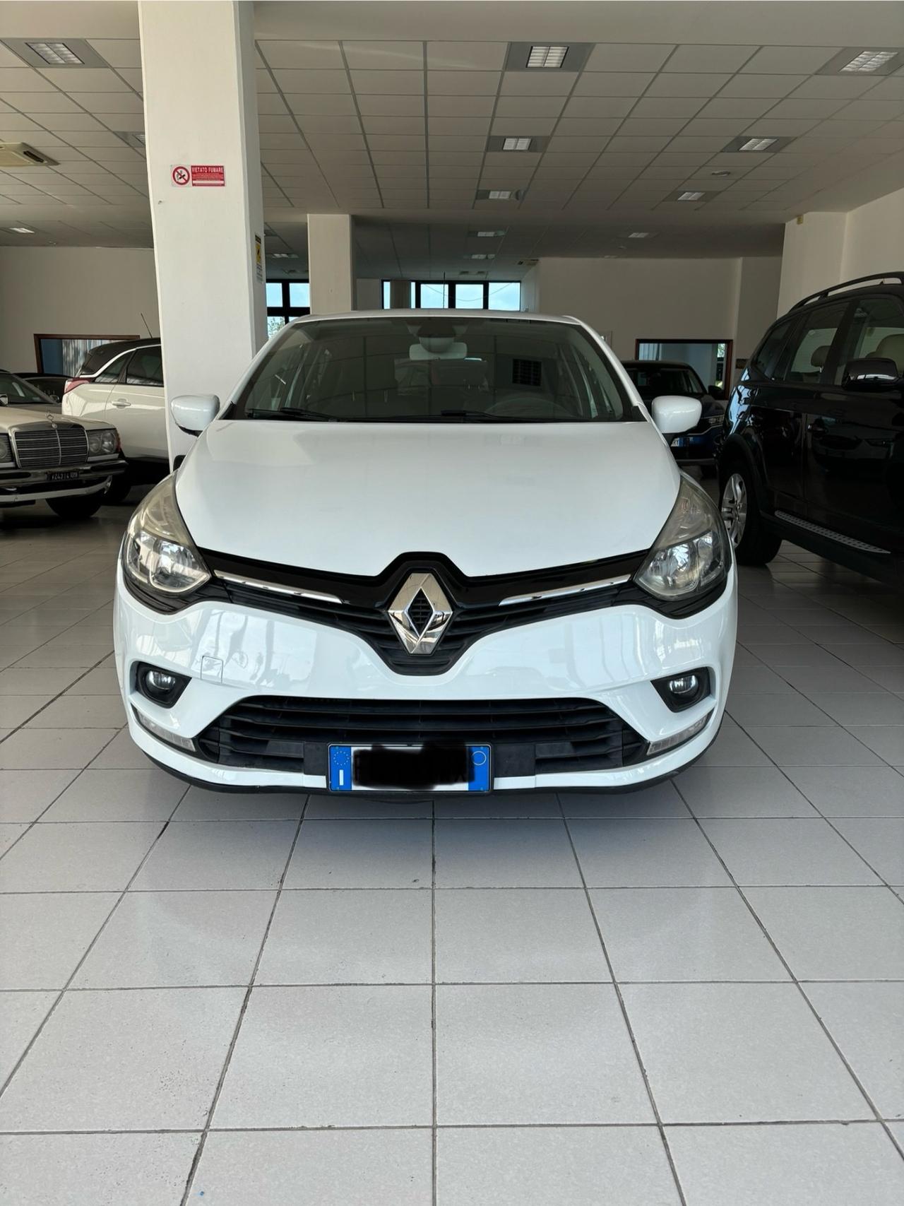 Renault Clio dCi 8V 90CV EDC Start&Stop 5 porte Energy Intens