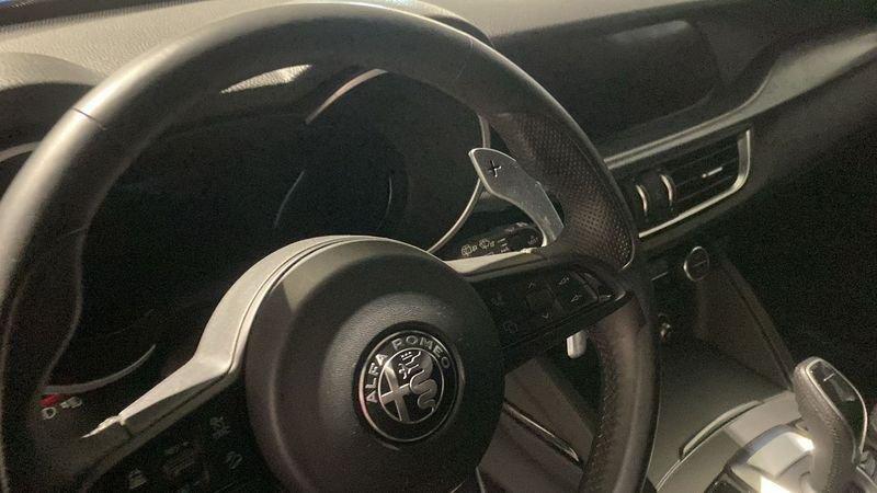 Alfa Romeo Stelvio 2.2 Turbodiesel 210 CV AT8 Q4 Veloce